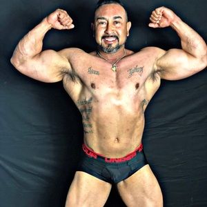 Meet your Posher, Ismael